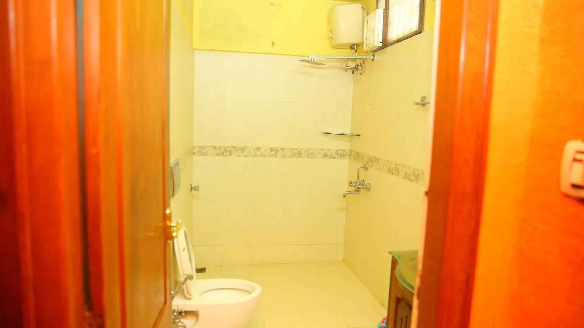 Court View Homestay Kochi 0*,